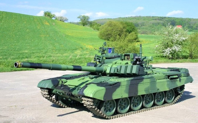 Lần sửa đổi lớn đầu tiên của T-72 diễn ra vào năm 1979 với sự ra đời của T-72A. Được coi là MBT thế hệ thứ hai và được xuất khẩu rộng rãi, T-72 cũng được sản xuất theo giấy phép ở một số quốc gia như Tiệp Khắc, Ấn Độ, Romania và Nam Tư. Hơn 10.000 xe tăng T-72 được cấp phép đã được sản xuất trong những năm 1980.