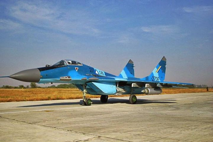 Cuối cùng là MiG-29SE/SM của Myanmar. Máy bay chiến đấu hạng trung MiG-29 là một trong những mặt hàng xuất khẩu phổ biến nhất của Nga trong lĩnh vực hàng không chiến đấu.