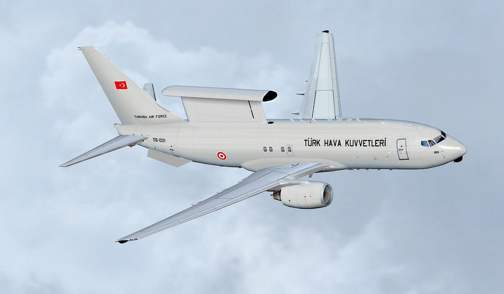 Tuy nhiên, Thổ Nhĩ Kỳ có lợi thế về phi đội bay hỗ trợ, đặc biệt là máy bay cảnh báo sớm trên không E-7A có thể cung cấp dữ liệu nhắm mục tiêu và thông tin có lợi khác cho các đơn vị F-16 của nước này.