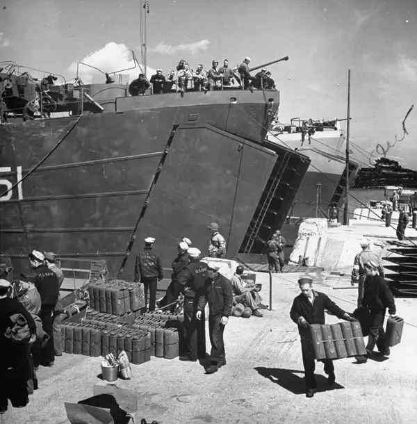 Những con số của cuộc đổ bộ lớn nhất trong lịch sử nhân loại Nhung con so cua cuoc do bo lon nhat trong lich su nhan loai