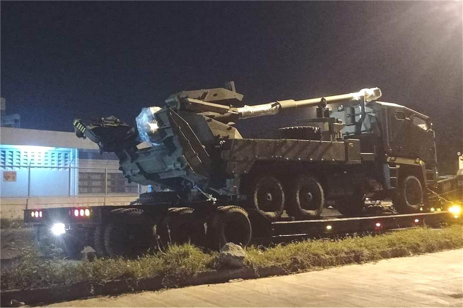 Theo thuật ngữ quân sự, một “khẩu đội” bao gồm nhiều hệ thống pháo, trong trường hợp này là 12 đơn vị pháo tự hành Soltam ATMOS 155mm của Israel chế tạo, sẽ biên chế đủ cho hai khẩu đội pháo quân đội Philippines.