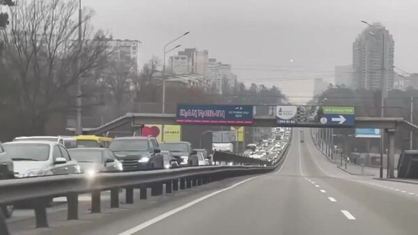 Hơn 140 nghìn người đã được sơ tán khỏi lãnh thổ Ukraine sang Nga, trong đó có hơn 39 nghìn trẻ em. Ngoài ra, các tổ chức liên quan của Liên hợp quốc đã có thể sơ tán an toàn khỏi Kiev và các nhân viên của đại sứ quán Hy Lạp khỏi Mariupol.