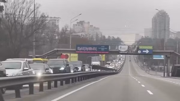 Hơn 140 nghìn người đã được sơ tán khỏi lãnh thổ Ukraine sang Nga, trong đó có hơn 39 nghìn trẻ em. Ngoài ra, các tổ chức liên quan của Liên hợp quốc đã có thể sơ tán an toàn khỏi Kiev và các nhân viên của đại sứ quán Hy Lạp khỏi Mariupol.