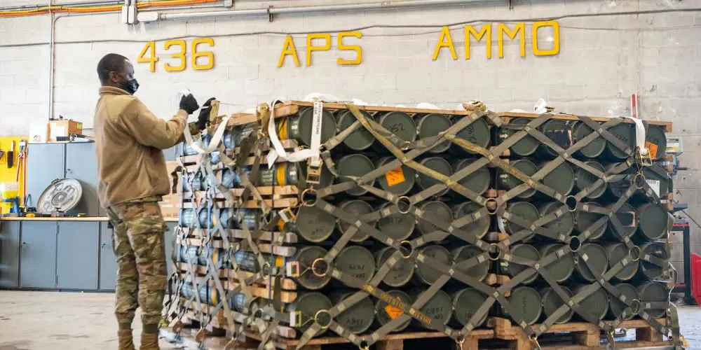 Nga chặn đứng đường ray tiếp tế vũ khí Ukraine Châu Âu Nga chan dung duong ray tiep te vu khi Ukraine Chau Au