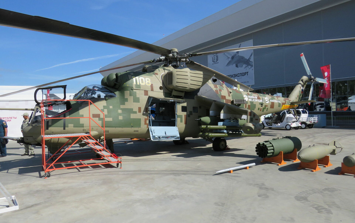 Theo các chuyên gia quân sự, để đối đầu với xe tăng thì đòn phản công hiệu quả nhất vẫn là bằng chính xe tăng. Máy bay trực thăng, mìn và tên lửa chỉ có thể được sử dụng như những phương tiện phụ trợ, mặc dù máy bay chiến đấu và trực thăng vũ trang có hiệu quả, nhưng chúng quá đắt tiền và không thể được trang bị quá nhiều.