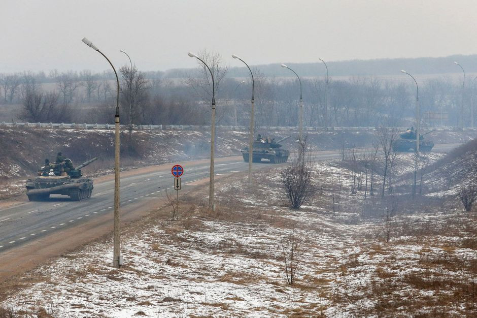 Nếu đạt được chiến thắng tại Mariupol, quân đội Nga sẽ có lợi thế chiến lược rất lớn. Bởi vì, nếu trận chiến Mariupol kéo dài, một mặt sẽ làm giảm nhuệ khí của quân đội Nga; mặt khác, tiểu đoàn Azov ở Mariupol sẽ được bộ máy tuyên truyền của Ukraine sử dụng để nâng cao tinh thần chiến đấu.