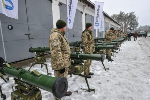 Hệ thống phòng không của Ukraine thậm chí còn đáng sợ hơn Gruzia và họ có thể gây ra mối đe dọa lớn hơn đối với những chiếc cường kích mặt đất Su-25, khi máy bay bay thấp để bắn pháo, tên lửa và thả bom.