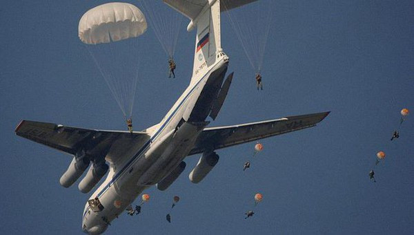 Quân đội Nga được huấn luyện để chống lại các hệ thống phòng không hiện đại do các nước phát triển triển khai và bản thân Nga cũng được trang bị những hệ thống phòng không hàng đầu thế giới. Vì vậy việc giải quyết mạng lưới phòng không tương đối nhỏ và phần lớn đã lỗi thời của Ukraine trong vòng vài giờ ngắn ngủi là điều hiển nhiên.