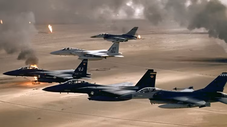 Trong Chiến tranh Kosovo năm 1999, các cuộc không kích của Mỹ đã tiêu tốn hơn 7 tỷ USD trong 78 ngày; trong cuộc chiến Afghanistan năm 2001, chỉ riêng chi phí quân sự của Mỹ đã tiêu tốn hơn 10 tỷ USD trong 60 ngày.