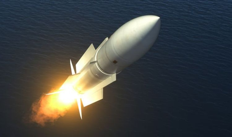 Phương tiện đó sẽ lướt lao về phía mục tiêu của nó với tốc độ siêu vượt âm được định nghĩa là trên Mach 5 với một đường bay thấp trong khí quyển. Nó có mức độ cơ động cao, cho phép nó thực hiện các thay đổi đường hướng thất thường cùng với tốc độ di chuyển cực lớn của nó khiến đối thủ cực kỳ khó phát hiện, theo dõi hoặc phản ứng lại và mất khả năng phòng thủ.