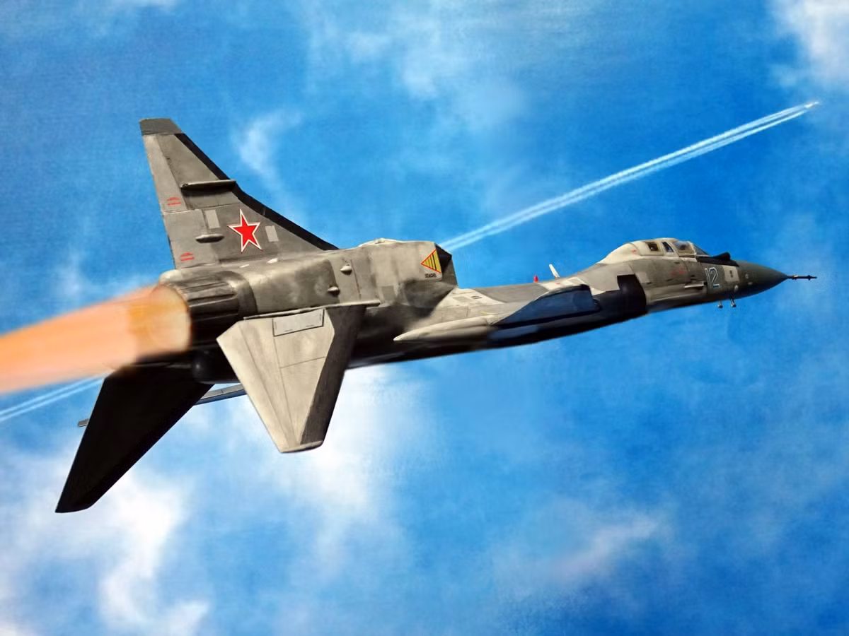 Vật liệu và thiết bị điện tử hiện đại sẽ làm giảm đáng kể chi phí của dự án. Và kết hợp với tên lửa hạt nhân hiện đại, MiG-321 có thể trở thành vũ khí số một trong nhiệm vụ chống lại tàu sân bay. Nếu được trang bị tên lửa siêu thanh chiến lược, MiG-321 có thể sẽ thay thế máy bay Tu-160 và vượt xa nó về hiệu quả. Về mặt này, triển vọng của dự án không còn quá mơ hồ và khả năng cao là nó sẽ được hồi sinh.