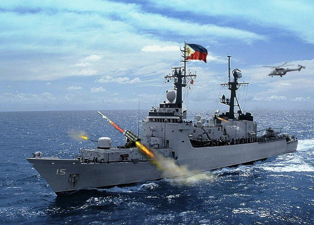 Philippines là một trong những quốc gia lên tiếng phản đối các hoạt động xây dựng của Trung Quốc tại các đảo ở Biển Đông. Năm 2016, Philippines đã giành được phán quyết từ tòa án quốc tế chống lại các hoạt động cải tạo và xây dựng của Trung Quốc ở đó, mặc dù Trung Quốc không công nhận phán quyết này. Nguồn ảnh: Foxt.