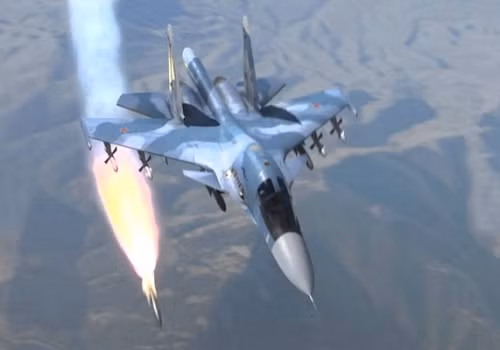 Tiết diện radar thấp của Su-34, được cho là có thể so sánh với tên lửa hành trình cỡ trung và khả năng né tránh tên lửa hành trình bay thấp trong các cuộc không kích, có nghĩa là các cuộc tấn công của máy bay Su-34 sẽ mang tính bất ngờ cao.