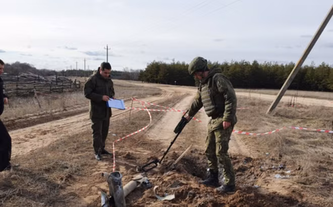 Trong các cuộc tấn công của Ukraine vào Lugansk, đã xuất hiện các báo cáo về việc lãnh thổ Nga bị đe dọa và tạo ra một số lý do để Nga can thiệp quân sự. Đồng thời các thành viên NATO cũng có biện pháp đáp trả bằng việc hỗ trợ nhiều hơn cho Kiev và đưa ra các biện pháp trừng phạt kinh tế đối với Nga.