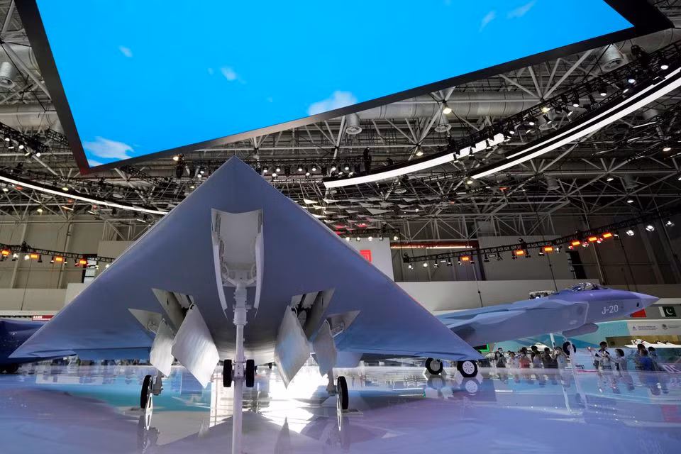 Những máy bay này lần đầu tiên xuất hiện tại lễ duyệt binh tại Quảng trường Thiên An Môn tại Bắc Kinh vào năm 2019, các chuyên gia cho rằng điều này cho thấy Trung Quốc hoàn toàn tin tưởng vào công nghệ máy bay không người lái (UAV) đẳng cấp thế giới của họ.