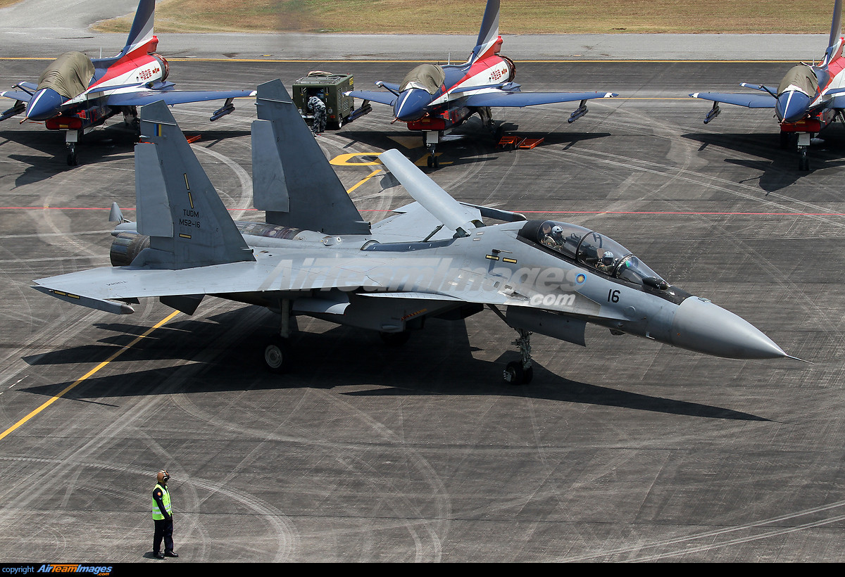 Đầu tiên là máy bay Su-30MKM Malaysia và Su-30SM Myanmar. Không quân Malaysia trở thành lực lượng đầu tiên trong khu vực triển khai các máy bay chiến đấu thế hệ 4+ khi tiếp nhận các máy bay chiến đấu hạng nặng Su-30MKM đầu tiên vào năm 2006.