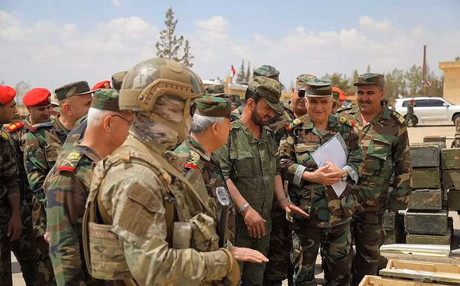 Chính vì điều này mà sự kháng cự ngoan cố của quân đội Ukraine cũng như tiểu đoàn Azov ở Mariupol và các lực lượng ở vùng ngoại vi Kiev đã khiến quân đội Nga phải lo lắng. Vào thời điểm quan trọng, một tin vui đã đến, Bộ trưởng Quốc phòng Nga Shoigu tiết lộ rằng 16.000 quân tiếp viện đang đến.