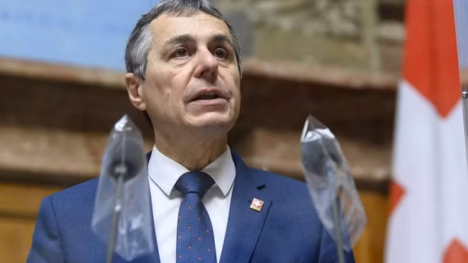 Vào ngày 24/3 theo giờ địa phương, Irving Bollinger, một quan chức của Ban Thư ký Liên bang Thụy Sĩ về các vấn đề kinh tế, cho biết Thụy Sĩ đã đóng băng tài sản của Nga trị giá 5,75 tỷ franc Thụy Sĩ (khoảng 6,2 tỷ USD) ở Thụy Sĩ.