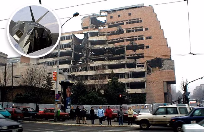 Một điểm đáng chú ý khác là cuộc tấn công quân sự của NATO vào Nam Tư để hỗ trợ lực lượng ly khai Kosovo, đã vi phạm luật pháp quốc tế và hiến chương Liên Hợp Quốc nhưng không bị lên án.