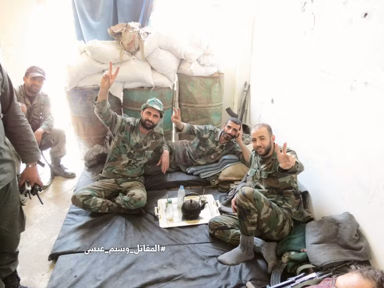 Chỗ ở tạm thời của các binh sĩ Syria trong chiến tranh. Ảnh: AMN.