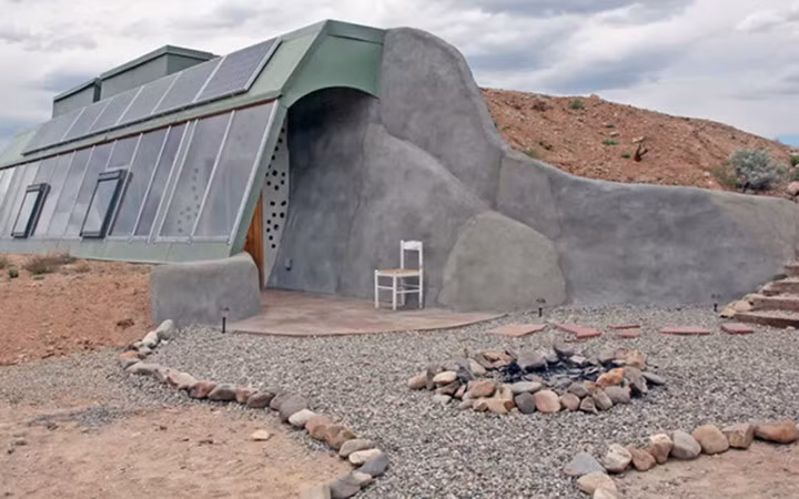 Công trình kiến trúc gắn liền với thiên nhiên này nằm ở New Mexico.