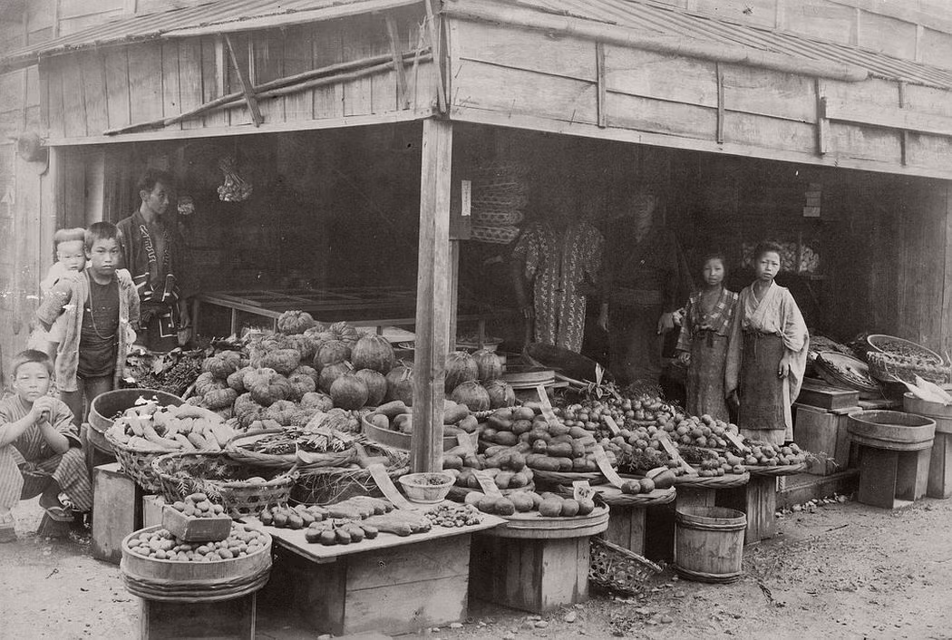 Một gian hàng bán rau củ quả ở đất nước Nhật Bản hàng trăm năm trước. Ảnh: VT.