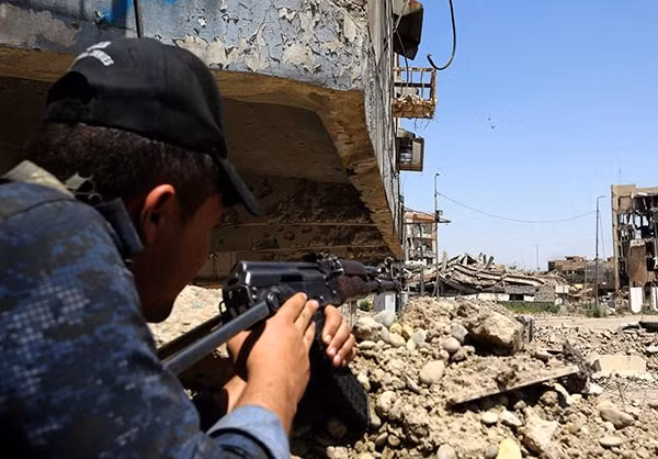 Nguồn tin cho hay, hiện chỉ còn gần 200 phiến quân IS vẫn tử thủ trong khu vực Thành cổ Mosul. Ảnh: FNA.