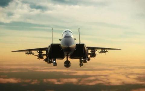 Tính năng gây ấn tượng lớn nhất của tiêm kích F-15EX nằm ở việc nó có khả năng mang theo khối lượng vũ khí rất "khủng", lên tới 24 tên lửa không đối không các loại.