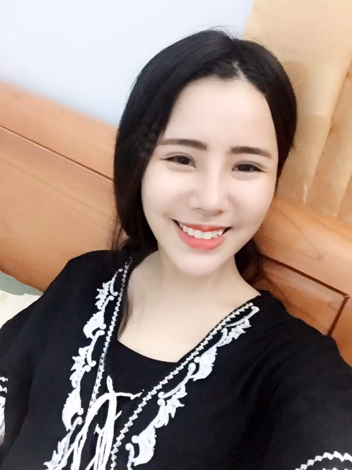 Hiện tại Mai Anh đã sở hữu khuôn mặt hoàn toàn mới, dù không được tự nhiên như ban đầu nhưng cũng không ở tình trạng “thảm họa” như khi tiêm chất độn cằm và mặt bị chảy sệ. Là người trực tiếp hứng chịu hậu quả của việc làm đẹp cấp tốc, đến nay Mai Anh đã có những kinh nghiệm, bài học xương máu muốn chia sẻ với bạn bè, các cô gái trẻ có khao khát làm đẹp.
