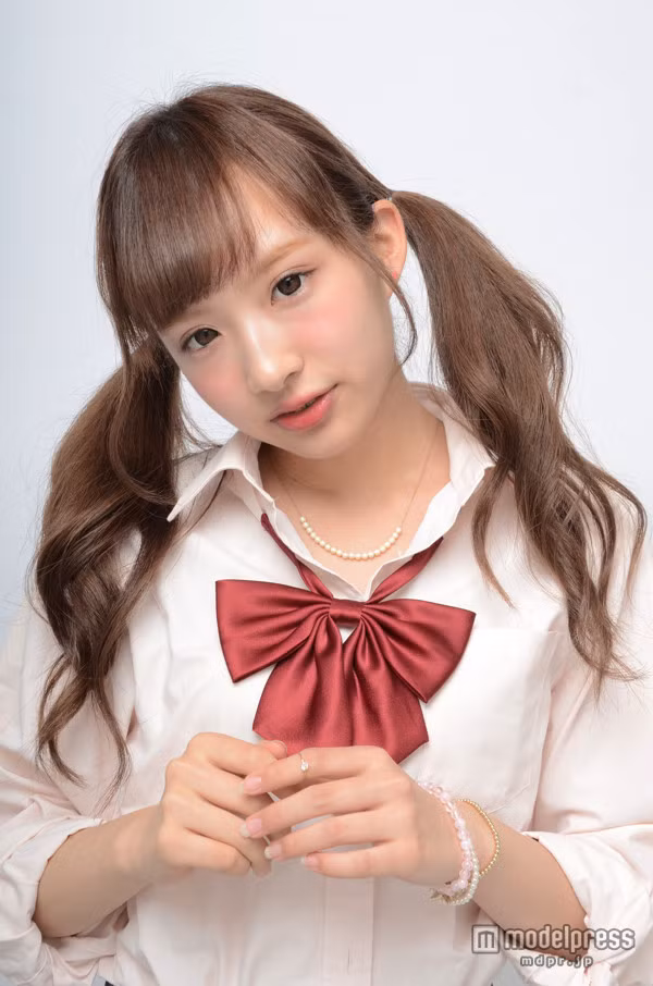 Rất ít nữ sinh được đánh giá cao về nhan sắc trong cuộc thi này. Kumio dù chiến thắng không xứng đáng nhưng cô còn được nhận xét là trông khá khẩm hơn nhiều nữ sinh khác.