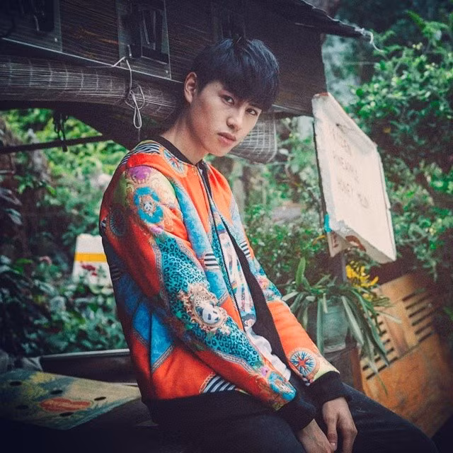 Xem nhiều hình ảnh trên trang cá nhân của Sơn Phạm, có thể thấy anh chàng thỉnh thoảng cũng có trở về Việt Nam. Tuy nhiên ở quê hương mình anh chàng lại chưa được nhiều bạn trẻ biết đến và cũng không các hoạt động nổi bật.