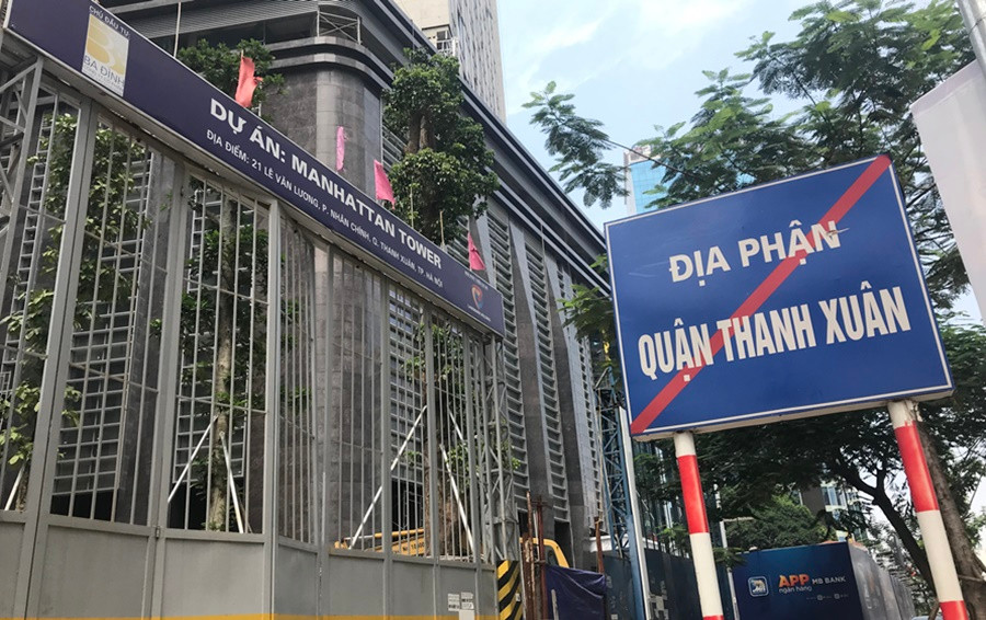 Năm 2018, dự án Thành An Tower được Landmark Holding tái khởi động, đổi tên thành Manhattan Tower và được rao bán rầm rộ với mức giá từ 30 triệu đồng/m2. Tuy nhiên, đến đầu năm 2019, dự án này lại bất ngờ dừng thi công, sau đó Landmark Holding gửi thông báo tới khách hàng sẽ rút lui khỏi dự án.