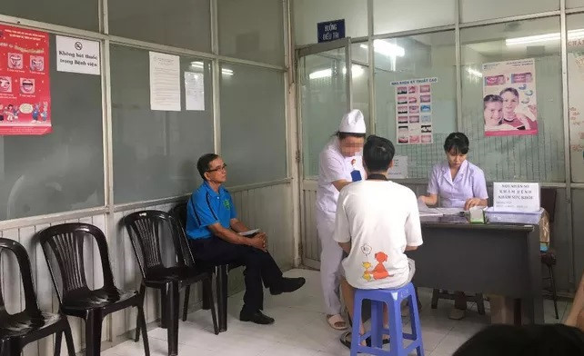 Choang ngop voi quy trinh kham suc khoe sieu toc giua trung tam TP.HCM