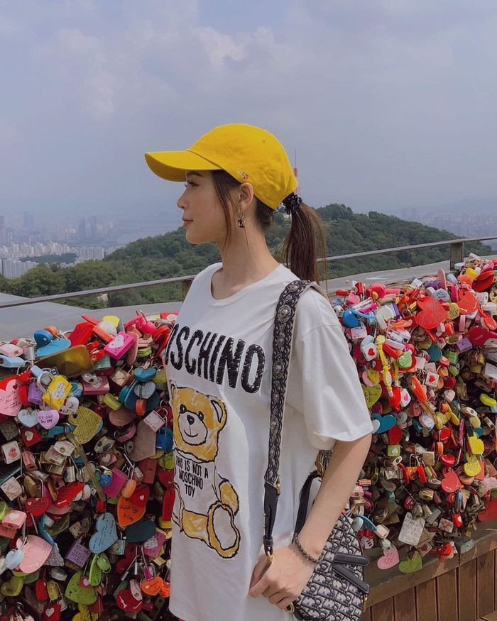 Sam manh tay chi 150 trieu cho set do hang hieu di xe bus-Hinh-2