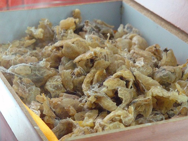 Hasma hay còn gọi là xueha là thứ được làm từ ống dẫn trứng của con ếch cái.