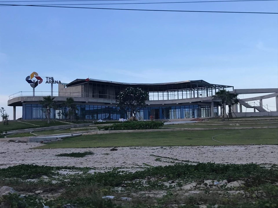 The Arena Cam Ranh nhieu lum xum, khach mua de ngam “qua dang”-Hinh-2