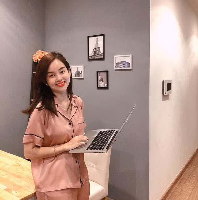 Soi cuoc song me don than cua Ly Kute sau chia tay Mac Hong Quan-Hinh-9