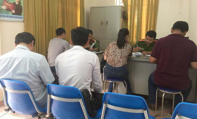 Hang tram nan nhan den Cong an TP HCM to cao Cong ty Alibaba 