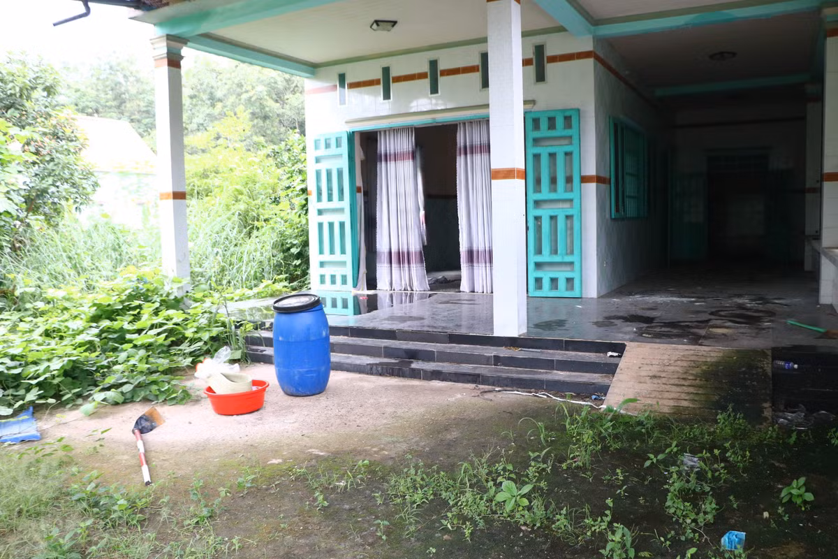 2 thi the vui trong be tong o Binh Duong: 4 phu nu mau lanh thuc nghiem hien truong