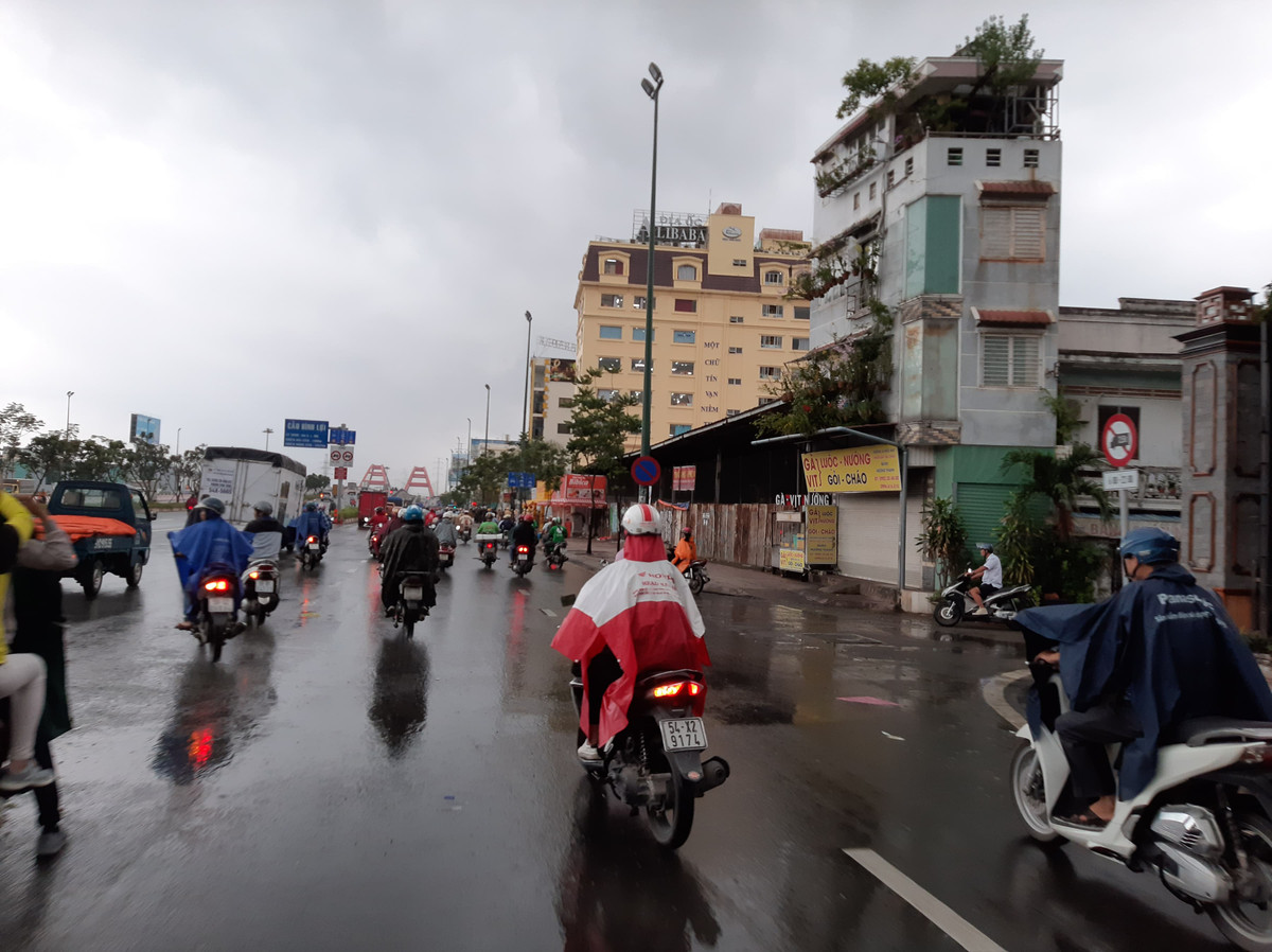 Canh sat bat Tong Giam doc Cong ty Alibaba Nguyen Thai Linh-Hinh-3