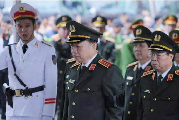 Toan canh le vieng 3 liet si cong an hy sinh tai xa Dong Tam-Hinh-2