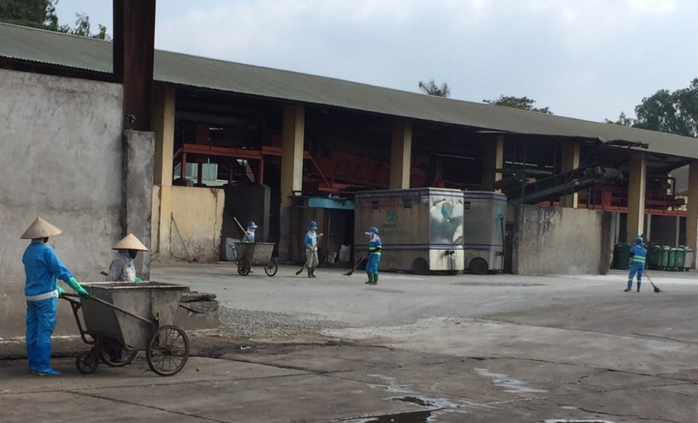 Xi nghiep xu ly rac thai Urenco 7 va Urenco 13 lai bi phan anh gay o nhiem