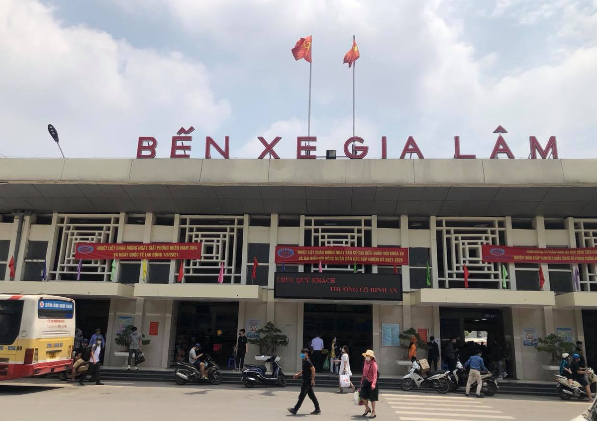 Chủ tịch UBND thành phố cũng đề nghị các huyện thống kê những vấn đề cần xin chủ trương để báo cáo Thành ủy kịp thời xem xét, qua đó hỗ trợ 5 huyện hoàn thành việc phát triển thành quận theo đúng lộ trình.