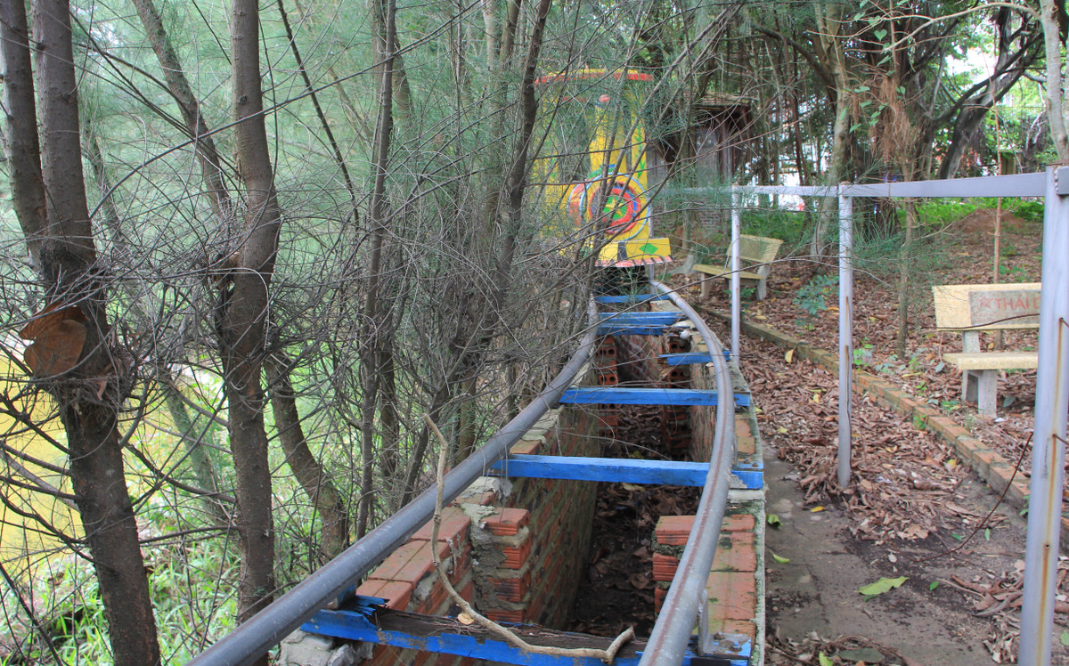 Tuy nhiên, thực tế đang cho thấy công viên này đã "chết" và có dấu hiệu sai phạm trong quản lý diện tích đất dự án.