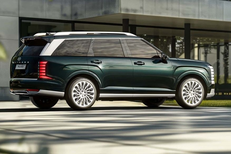 Giải pháp này không chỉ giúp tăng độ bám đường mà còn cải thiện khả năng tăng tốc và linh hoạt cho các mẫu SUV, đồng thời góp phần giảm độ trễ so với hệ thống AWD truyền thống.