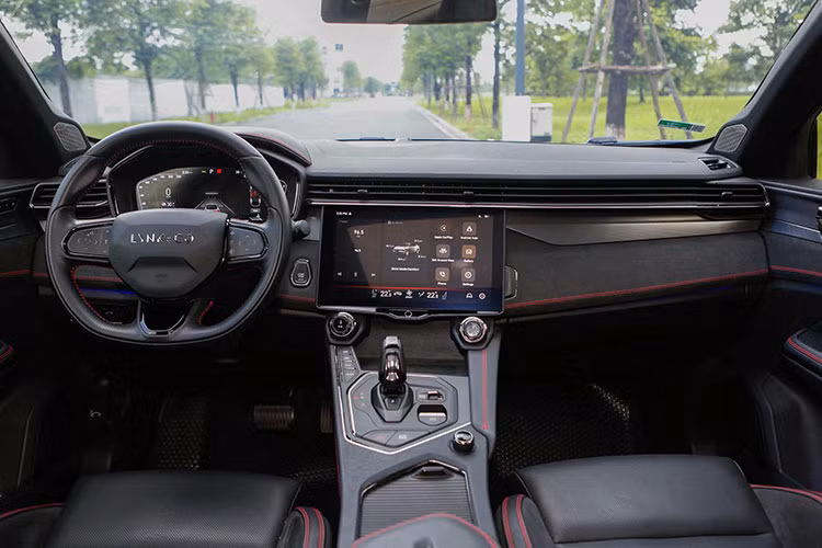 Danh gia Lynk & Co 05 gia 1,59 ty dong tai Viet Nam-Hinh-4