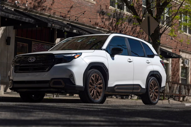  Subaru Forester: 175.521 xe bán ra Mẫu Forester 2025 mới đã giúp doanh số tăng 15% trong năm 2024. Phiên bản cũ vẫn được bán ở biến thể Wilderness trong khi mẫu mới đã có mặt tại các đại lý.