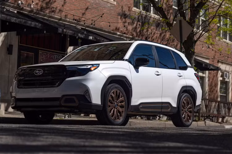  Subaru Forester: 175.521 xe bán ra Mẫu Forester 2025 mới đã giúp doanh số tăng 15% trong năm 2024. Phiên bản cũ vẫn được bán ở biến thể Wilderness trong khi mẫu mới đã có mặt tại các đại lý.