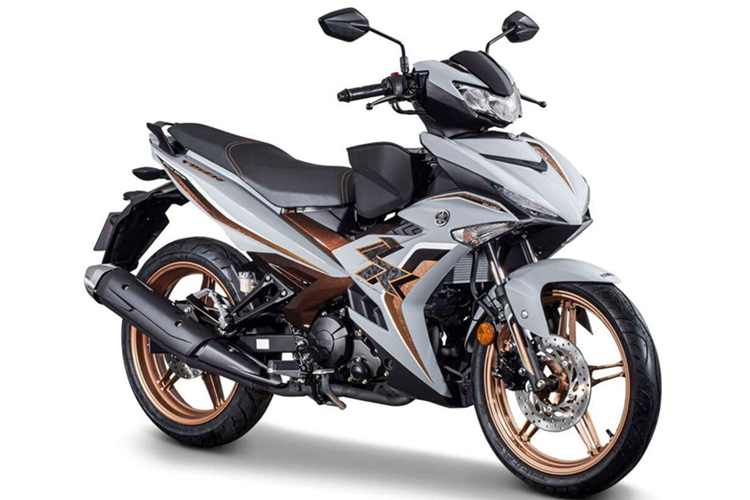 Mang tên Yamaha Y15ZR SE 2025 mới (hay Yamaha Exciter tại Việt Nam, phiên bản đặc biệt này có giá niêm yết chỉ 9.498 ringgit tại Malaysia (tương đương khoảng 55 triệu đồng).