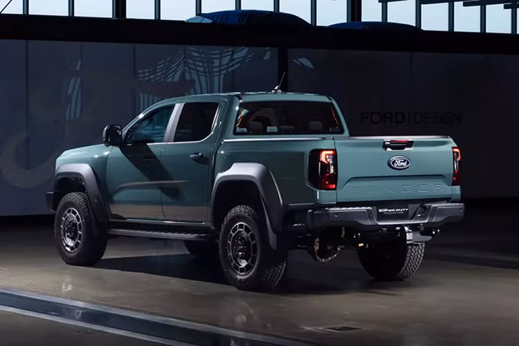 Theo kế hoạch, Ford Ranger Super Duty sẽ bắt đầu được bán ra tại thị trường Úc, New Zealand và Thái Lan từ năm 2026. Hiện chưa rõ hãng Ford có lên kế hoạch đưa mẫu xe này về Việt Nam hay không. Tại Việt Nam, Ranger hiện là "gà đẻ trứng vàng" của thương hiệu Ford.